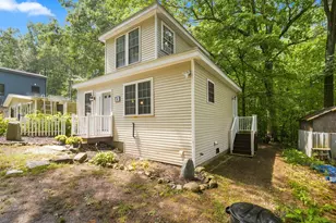 13 Charlestown Pl, Derry, NH 03038 - Photo 3