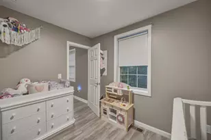 13 Charlestown Pl, Derry, NH 03038 - Photo 13