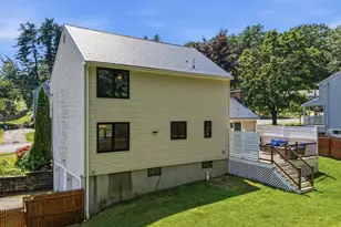 3 Sunshine Ct, Nashua, NH 03063 - Photo 41