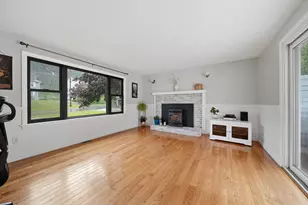 3 Sunshine Ct, Nashua, NH 03063 - Photo 17