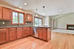 14 Ames Rd, Brookline, NH 03033 - Photo 9