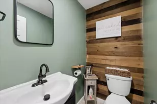 1465 Hooksett Rd, Hooksett, NH 03106 - Photo 9