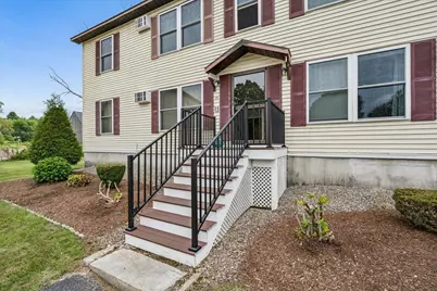 29 Central Street #C, Hillsboro, NH 03244 - Photo 3