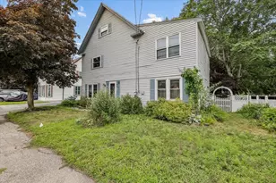 549 Lake Ave, Manchester, NH 03103 - Photo 1