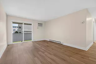 108 Eastern Ave, Manchester, NH 03104 - Photo 7