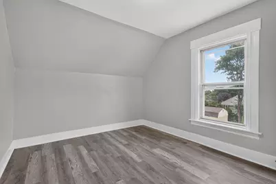 571 Amherst Street, Manchester, NH 03104 - Photo 19