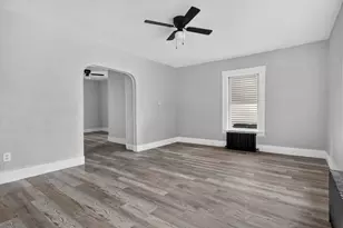 571 Amherst St, Manchester, NH 03104 - Photo 15