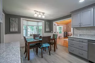 223 Baboosic Lake Rd, Merrimack, NH 03054 - Photo 15