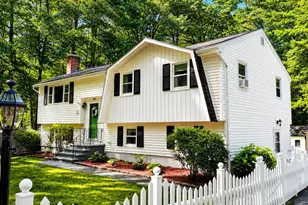 223 Baboosic Lake Rd, Merrimack, NH 03054 - Photo 1