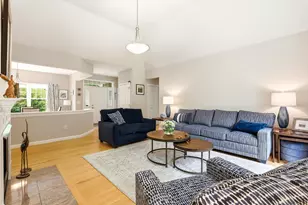 17 Hancock Dr, Bedford, NH 03110 - Photo 11