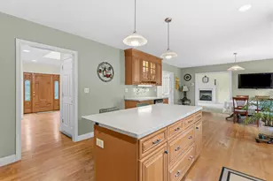 35 Mockingbird Hill Rd, Windham, NH 03087 - Photo 9
