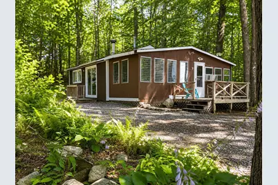9 Pinecrest Road, Raymond, NH 03077 - Photo 1