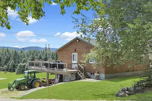 428 E Colebrook Rd, Colebrook, NH 03576 - Photo 1