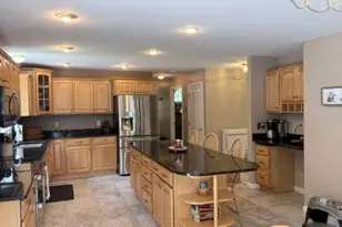 5 Grace Dr, Hudson, NH 03051 - Photo 5