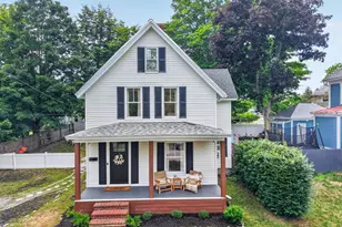 442 Mammoth Rd, Manchester, NH 03109 - Photo 1