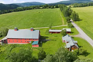 543 Bear Rock Rd, Colebrook, NH 03576 - Photo 17