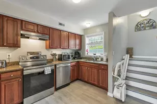 17 Sullivan Way, Laconia, NH 03246 - Photo 5
