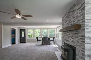 300 Lancaster Hill Rd, Tilton, NH 03276 - Photo 9
