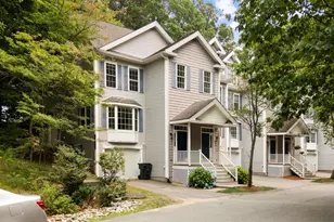 36 Georgetown Dr, Nashua, NH 03062 - Photo 1