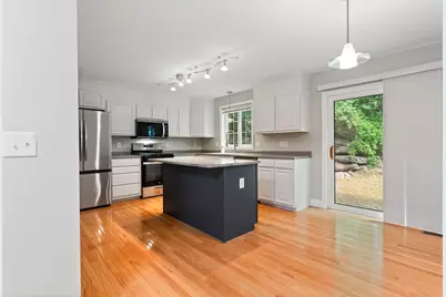36 Georgetown Drive, Nashua, NH 03062 - Photo 5