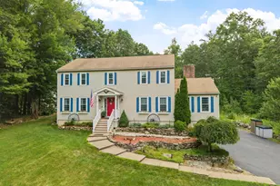 11 Ashley Dr, Londonderry, NH 03053 - Photo 1