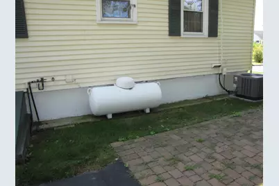 128 Holly Avenue, Manchester, NH 03103 - Photo 43