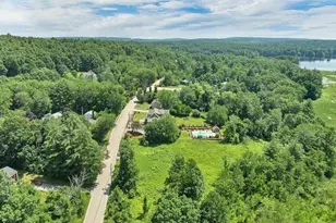 98 Robinson Rd, Hudson, NH 03051 - Photo 57