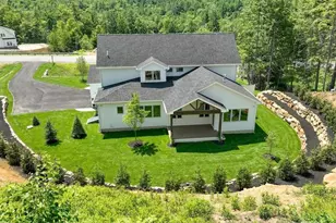 25 Indian Rock Rd, Bedford, NH 03110 - Photo 3