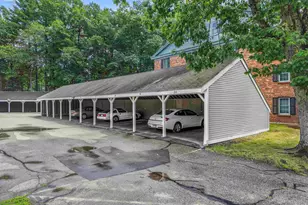 16 Northbrook Dr, Manchester, NH 03102 - Photo 3