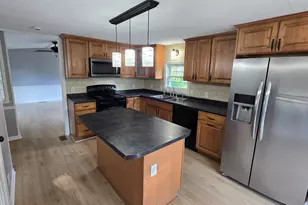 44 Gooseberry Cir, Rochester, NH 03867 - Photo 13