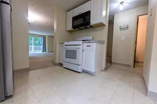 50 Merrimack Dr, Merrimack, NH 03054 - Photo 5