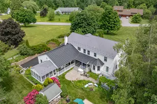 7 Longview Cir, Pelham, NH 03076 - Photo 3