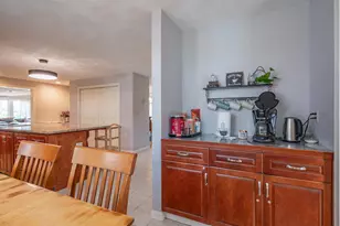 7 Longview Cir, Pelham, NH 03076 - Photo 9