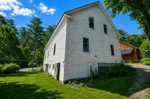10 Mountain Rd, Tamworth, NH 03883 - Photo 3