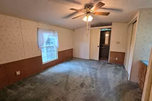 49 W Shore Rd, Canaan, NH 03741 - Photo 15