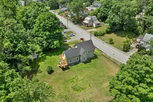 16 Brook St, Derry, NH 03038 - Photo 11