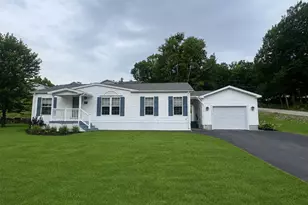 637 Benton Dr, Laconia, NH 03264 - Photo 15