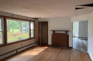 301 Webster St, Hudson, NH 03051 - Photo 5