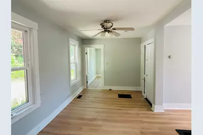 65 Mechanic Street, Winchester, NH 03470 - Photo 11