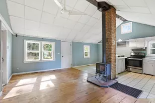 16 Hillside Ave, Amherst, NH 03031 - Photo 27