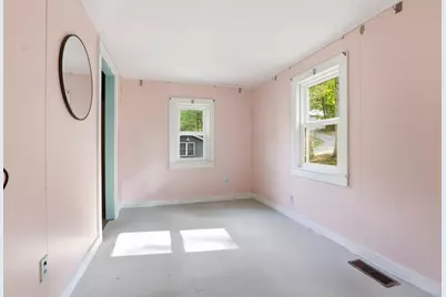 16 Hillside Avenue, Amherst, NH 03031 - Photo 9