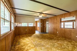 8 S Dewberry Ln, Rochester, NH 03867 - Photo 5