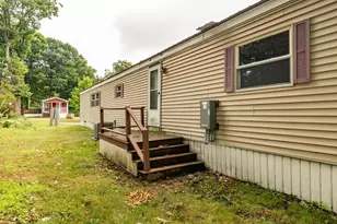 8 S Dewberry Ln, Rochester, NH 03867 - Photo 25