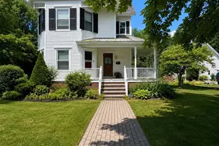 92 Highland Ave, Lisbon, NH 03585 - Photo 1