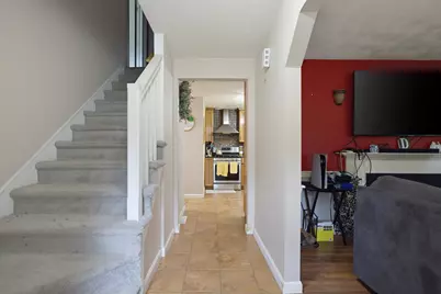 21 Shelburne Road, Nashua, NH 03063 - Photo 3