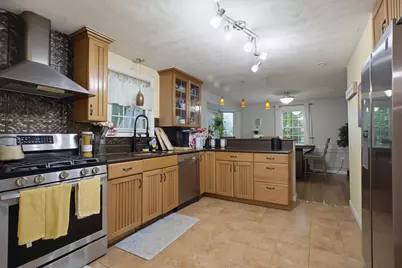 21 Shelburne Road, Nashua, NH 03063 - Photo 5