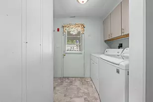 66 Fairfield Dr, Concord, NH 03301 - Photo 9