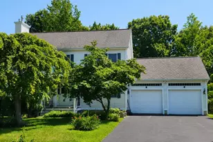 14 Viola Cir, Seabrook, NH 03874 - Photo 3