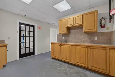 12-14 Pleasant Street, Goffstown, NH 03045 - Photo 15