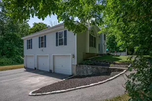 141 Paige Hill Rd, Goffstown, NH 03045 - Photo 7